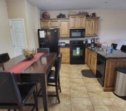 Mid Floor Branson Handicap Condo With Great Lakeview