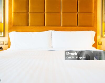 112 – Kitchenette with 2 Queen Beds (PET FRIENDLY – Fee Applies)
